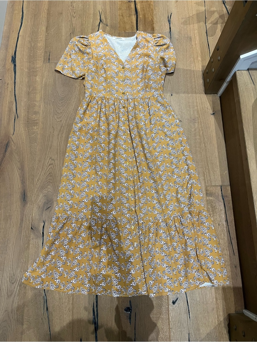 Glamorous Yellow Floral V-Neck Midi Dress